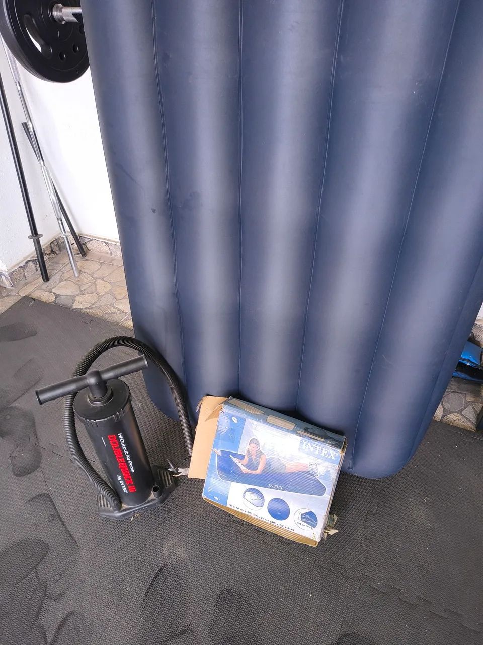 Colchão inflável com bomba 