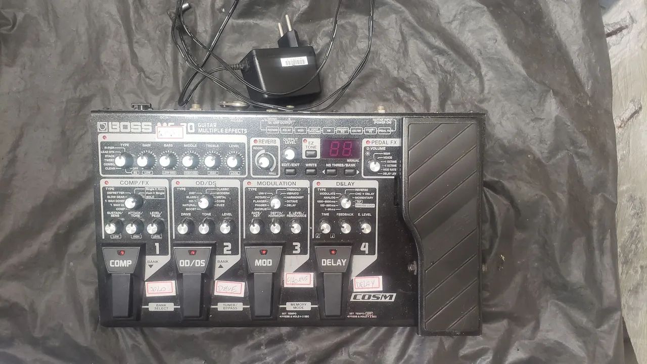 Boss ME-70