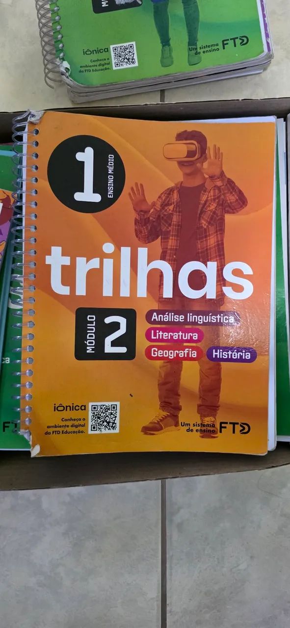 Livros e cadernos  - Foto 4