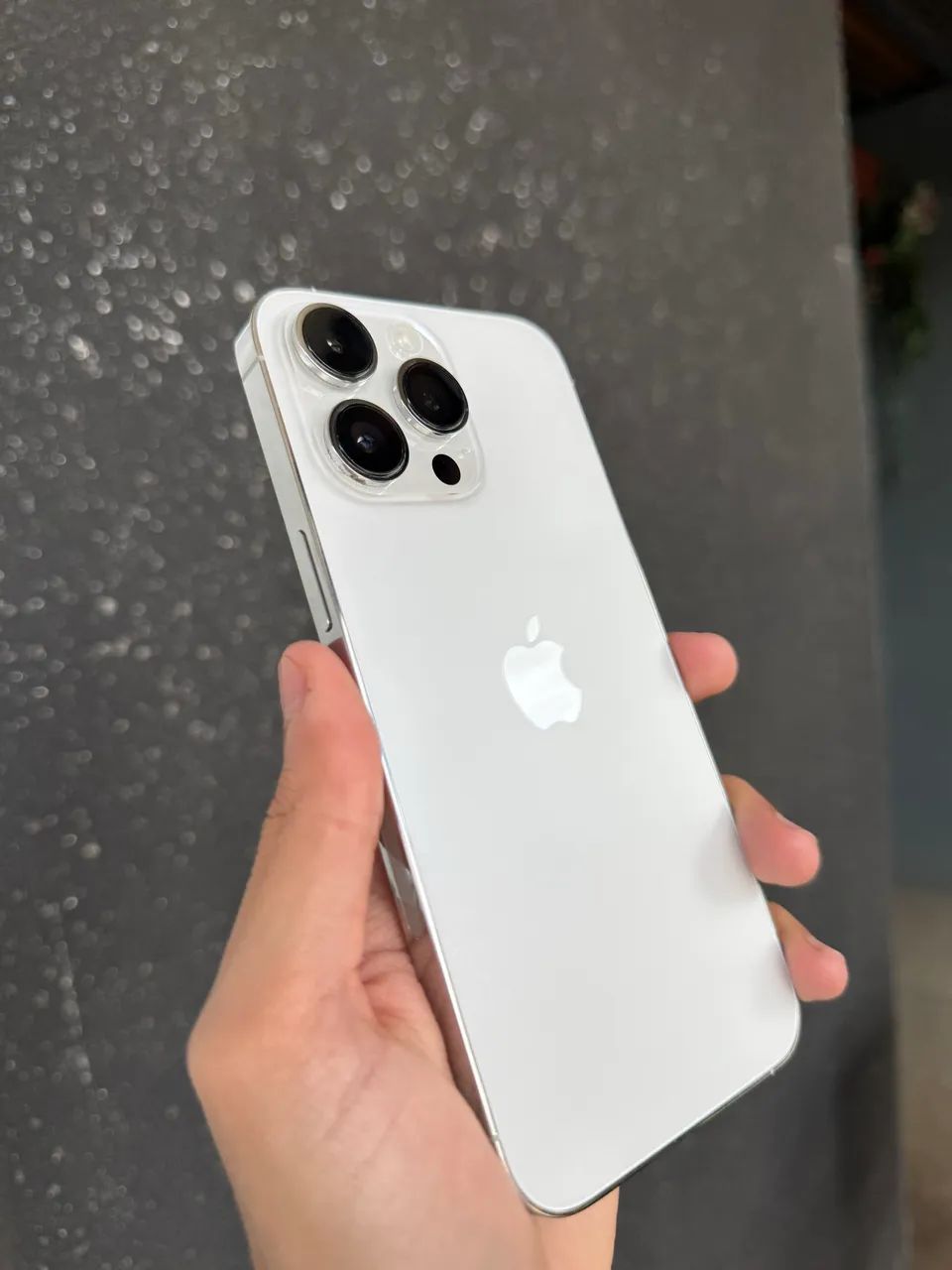 iPhone 14 Pro Max 256GB Branco lindo - Celulares e Smartphones