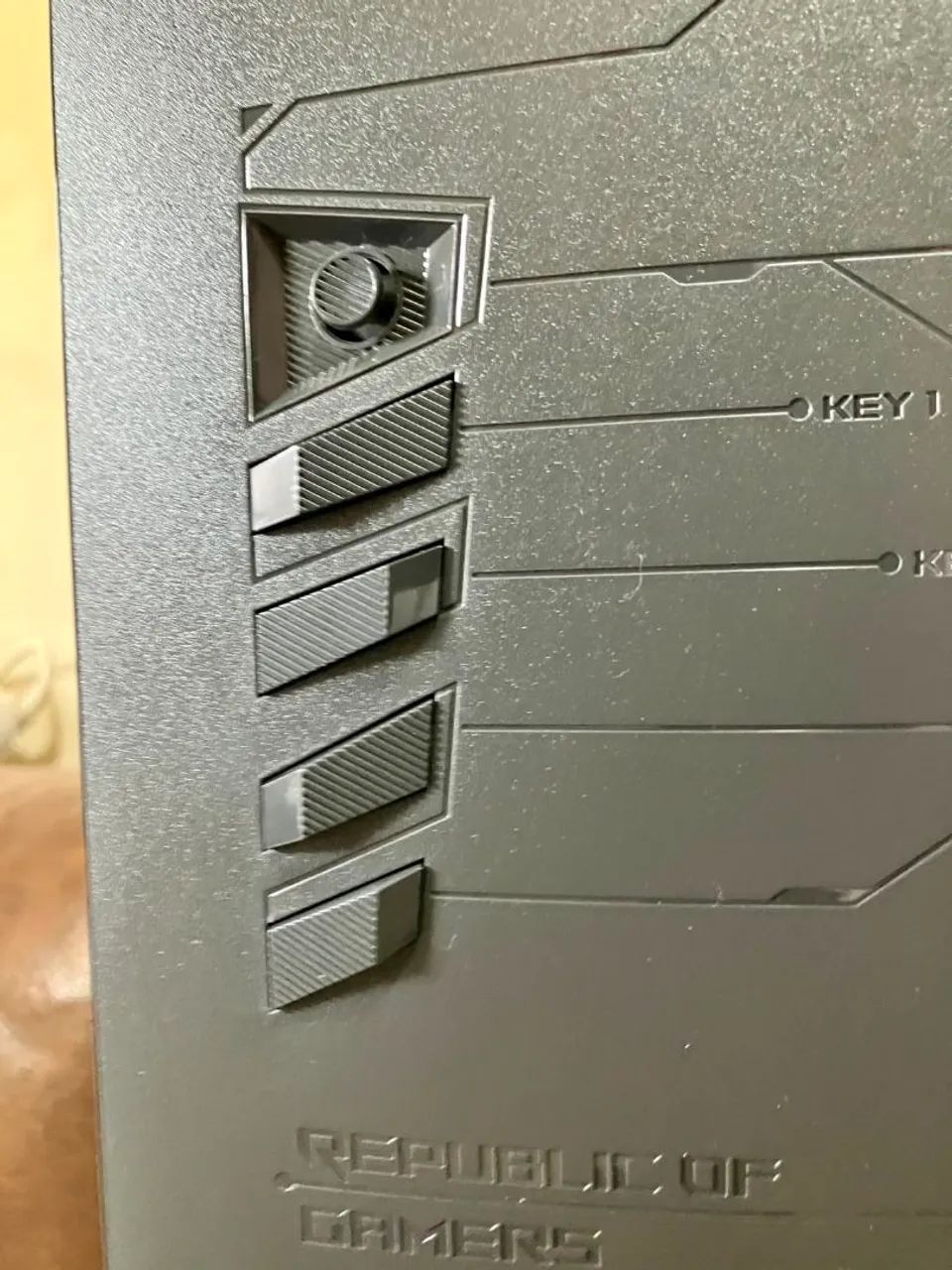 Monitor Gamer Asus Rog Strix XG27ACS - Foto 5