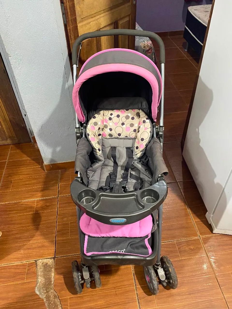 Carrinho de bebê menina - Foto 2
