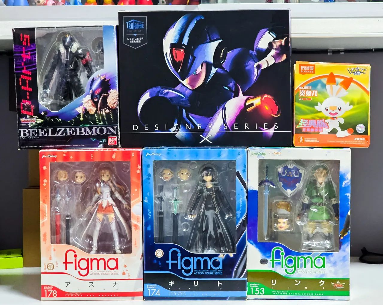 Action Figures diversos