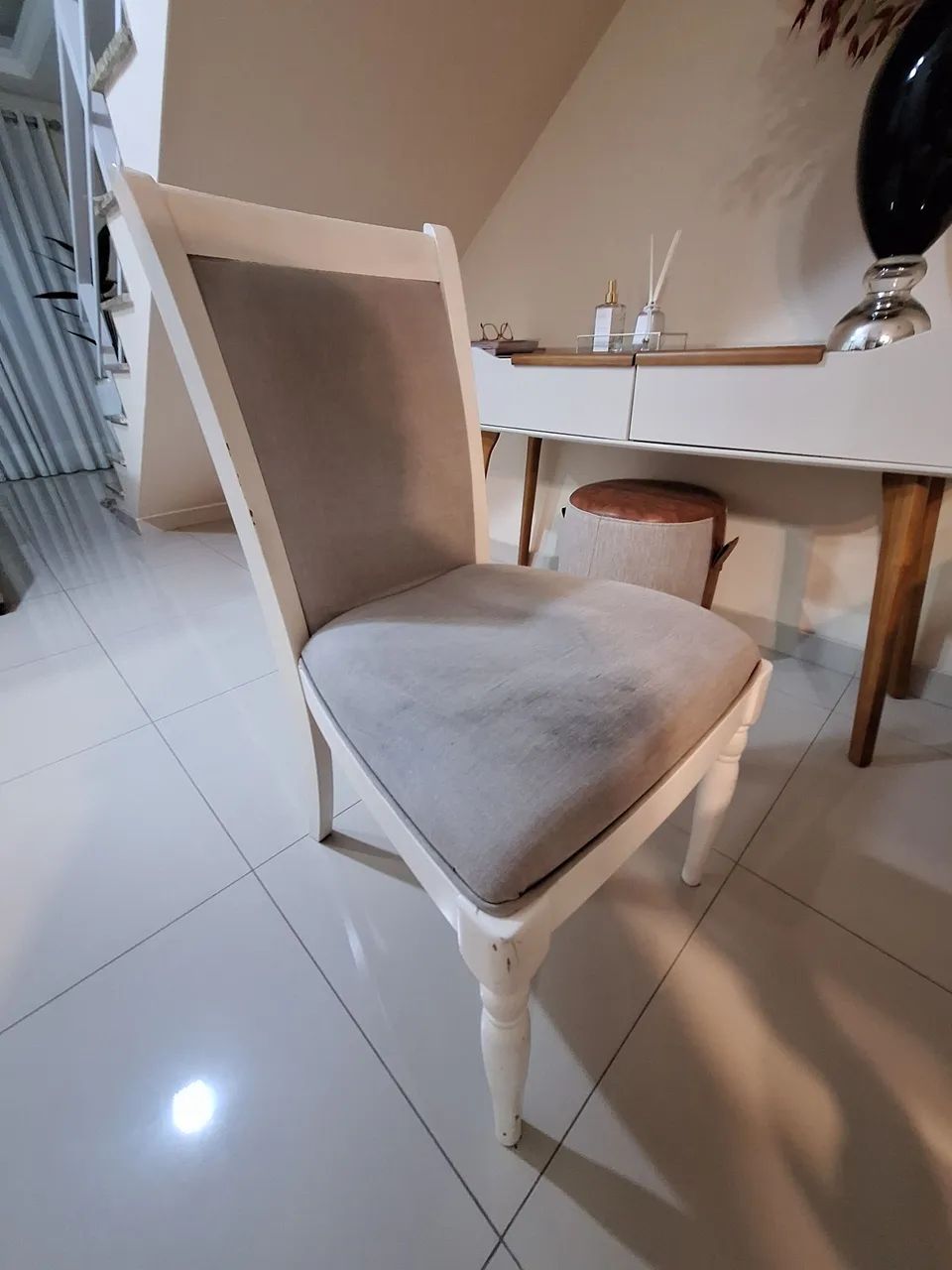 Cadeiras para mesa de jantar 