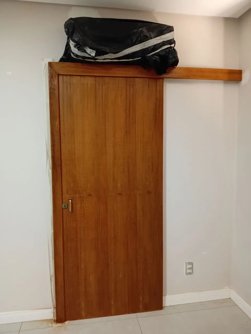 Restauração e polimento em madeira  - Foto 2