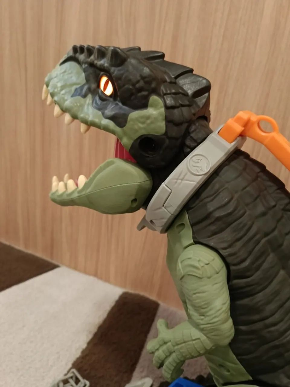 GIGANOTOSSAURO MEGA RUGIDO IMAGINEXT - Foto 4