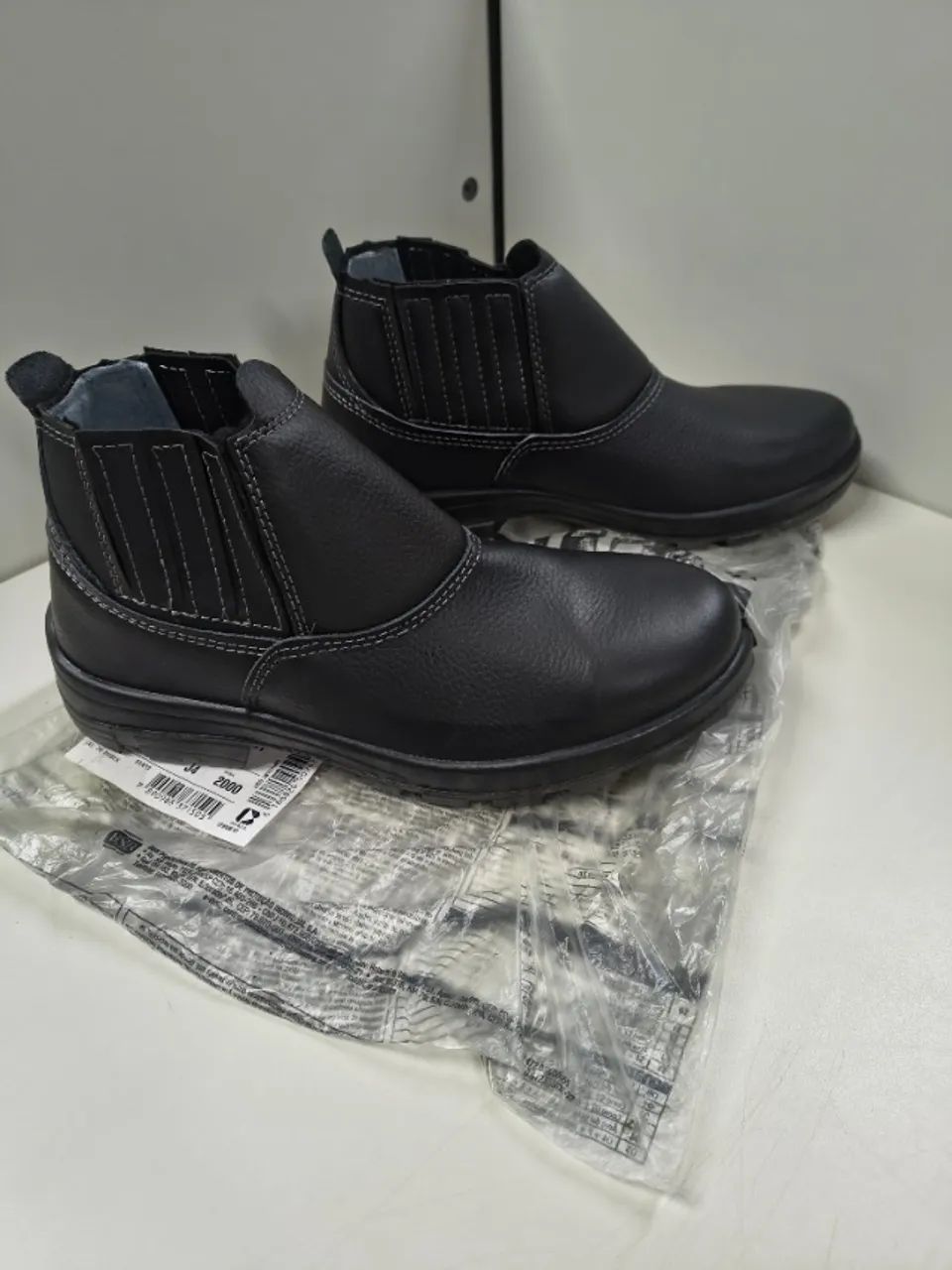 bota de segurança u-safe - Foto 2