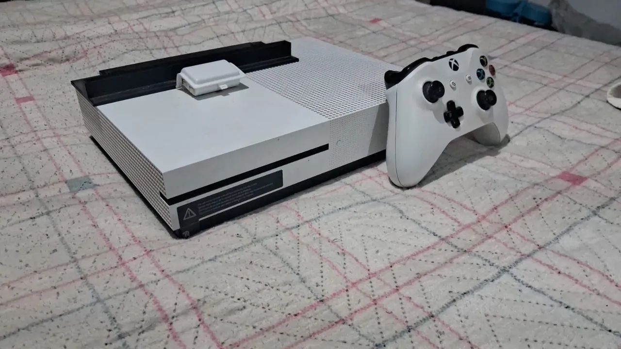 Xbox One S 1 TB