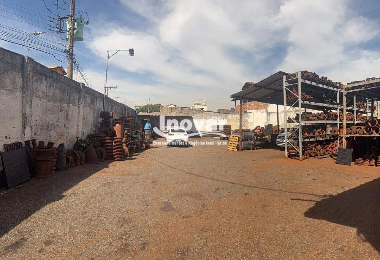 Galpão a venbda com 920m² em excelente localização - Foto 2