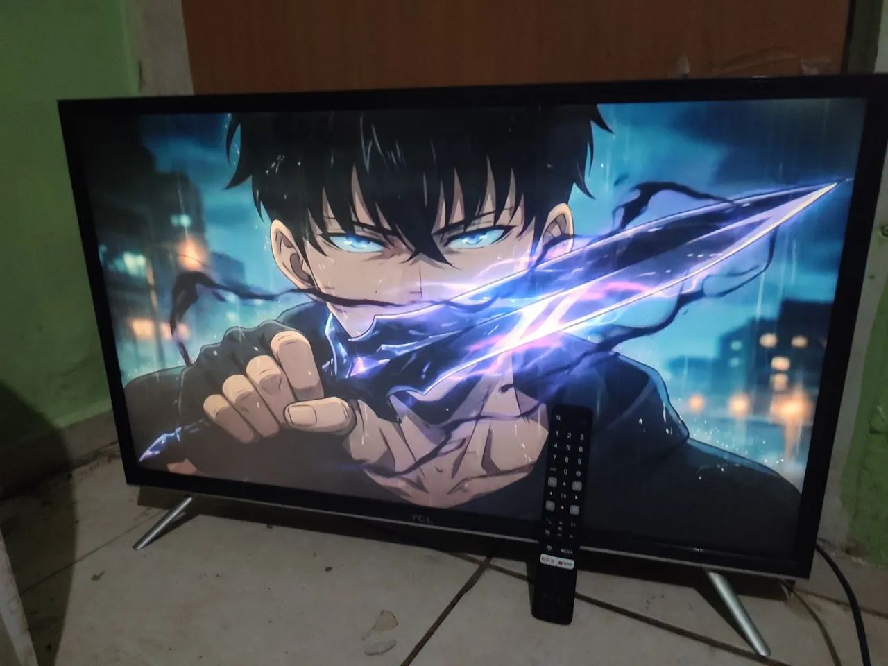 SMART 32 TCL 