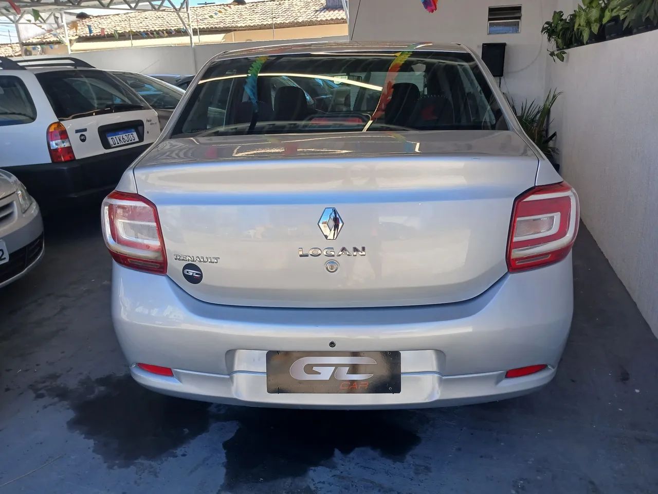 Renault Logan Authentique Hi-flex 1.0 16V 4P 2015 - Foto 4