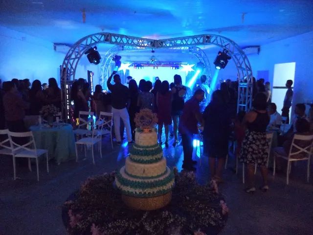 DJ PEPE BOATE ITINERANTE. ESTRUTURA, SOM E ILUMINAÇÃO PARA QUALQUER TIPO DE EVENTO