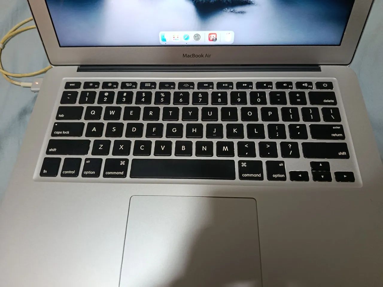 MacBook Air 13? 2017 - Excelente Estado - Foto 3