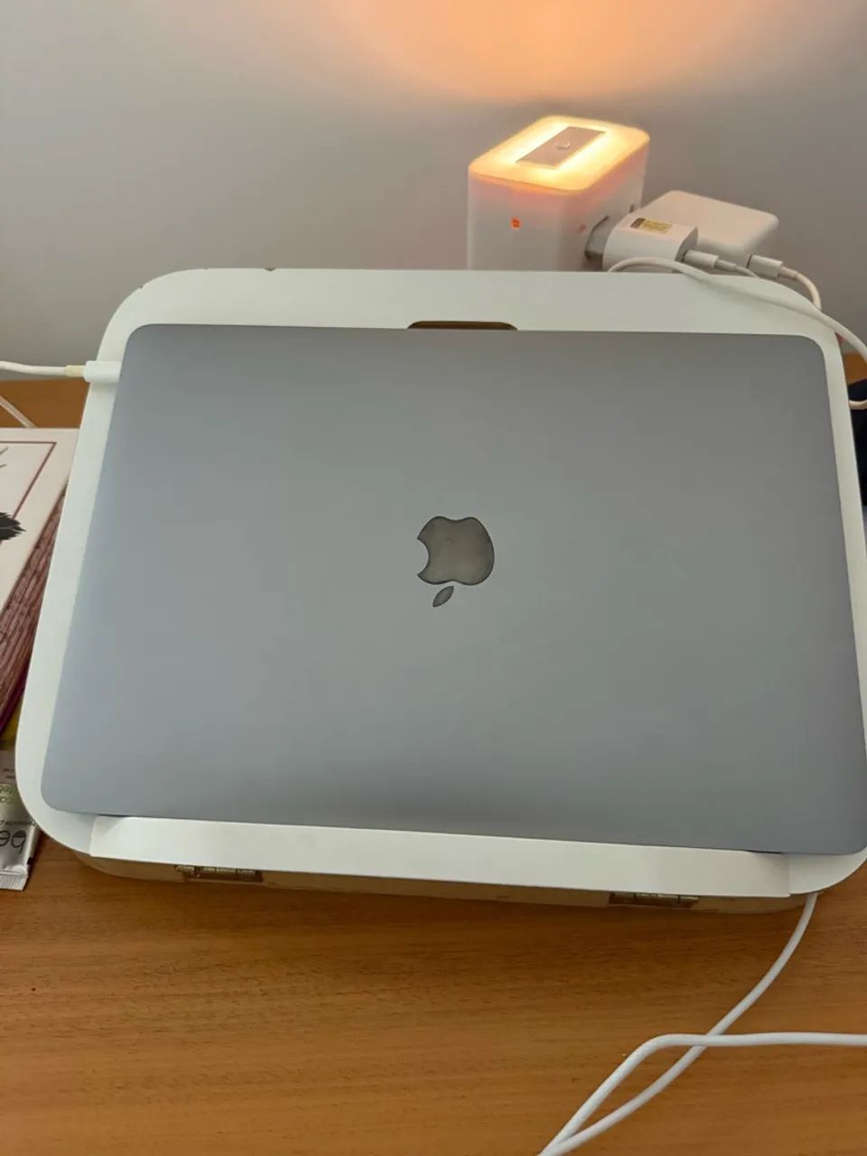 Vendo MacBook Pro de 13 polegadas (modelo 2017, duas portas Thunderbolt 3) 