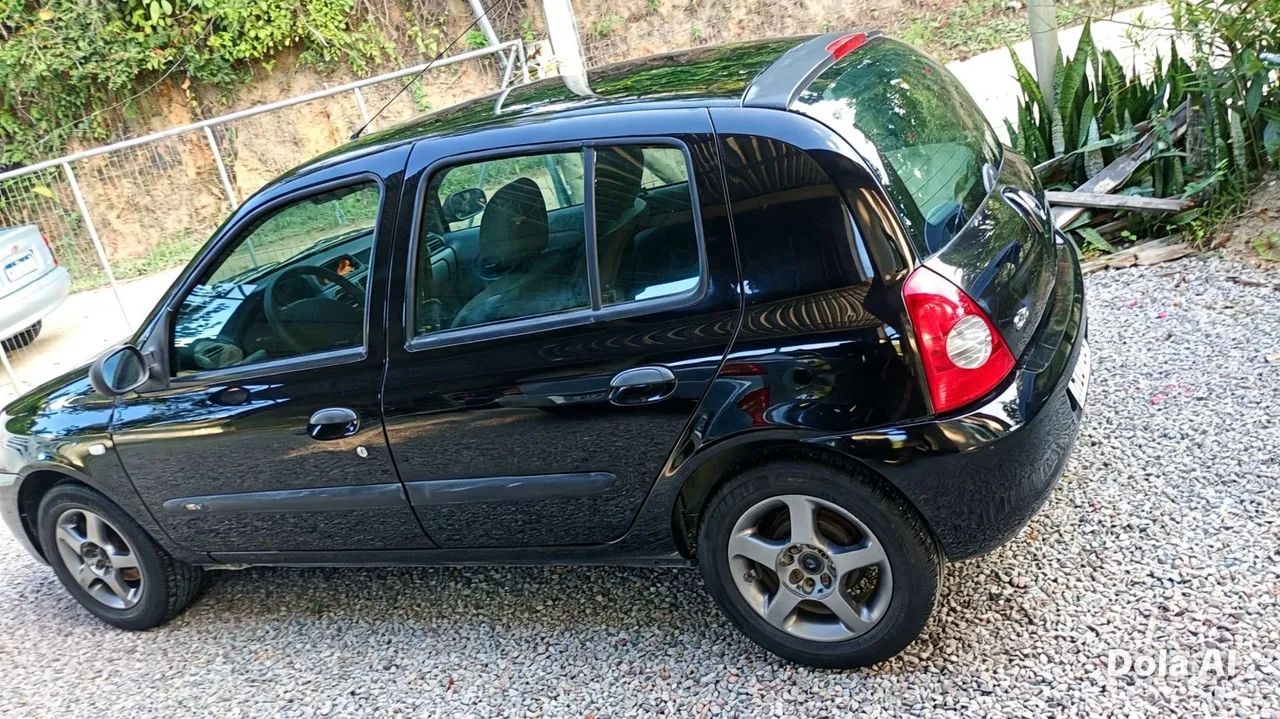 Renault Clio Hi-flex 1.0 16V 5P 2011 - Foto 5