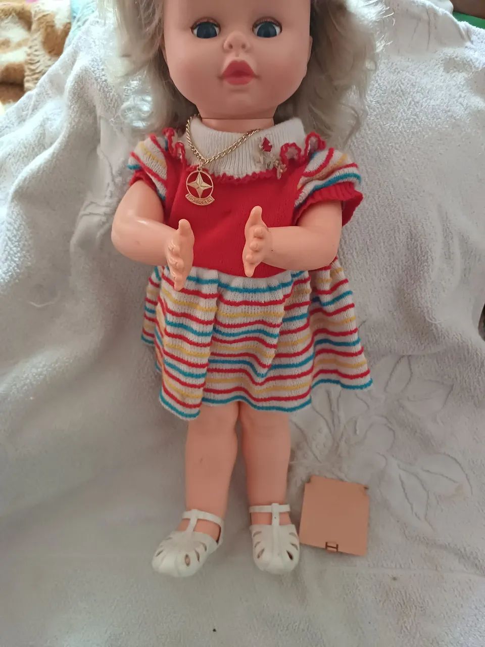 Boneca bate palminha  estrela  - Foto 3