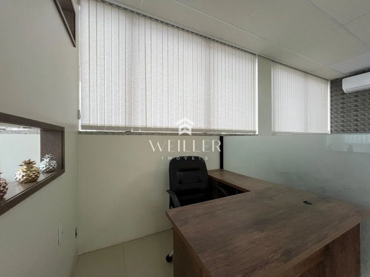 Sala comercial mobiliada para locação no bairro Santa Regina - Foto 6
