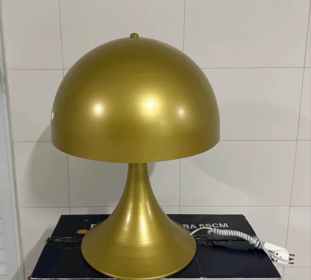 Abajur de Mesa Dourado  - Foto 2