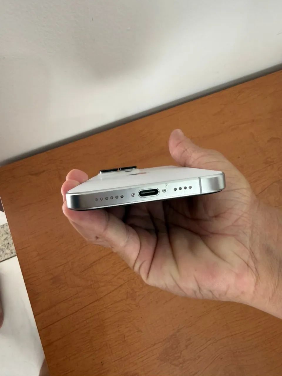 iPhone 16 Pro Max 256 - Foto 4