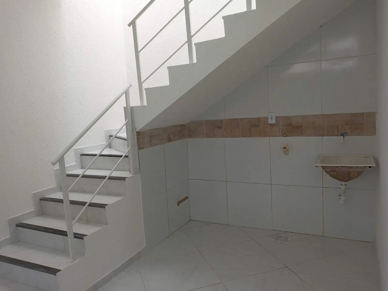 Alugo uma casa duplex na Parangaba  - Foto 3