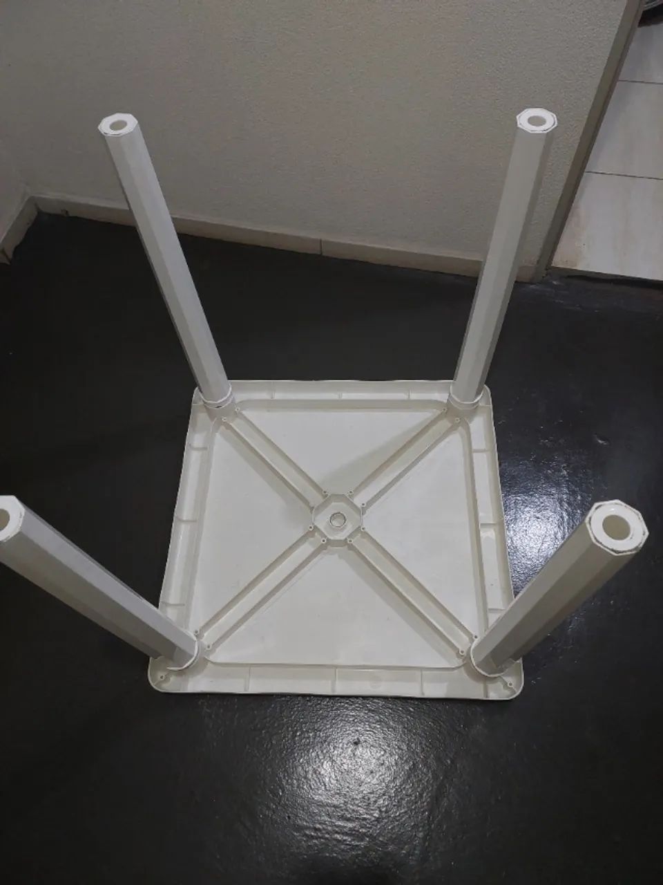 Mesa plastica desmont ável - Foto 2