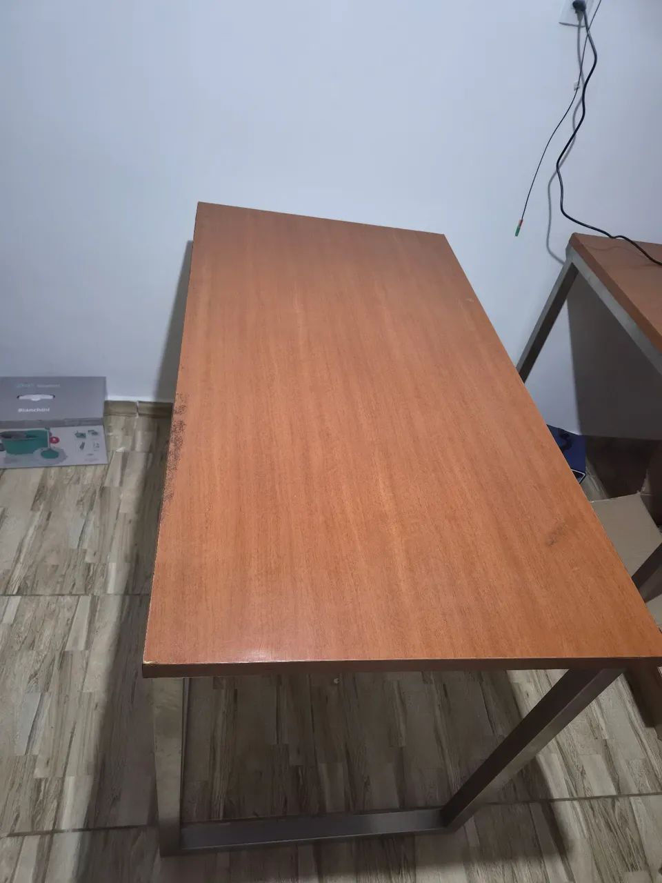 Mesa 1,30mx70cm extremamente resistente!
