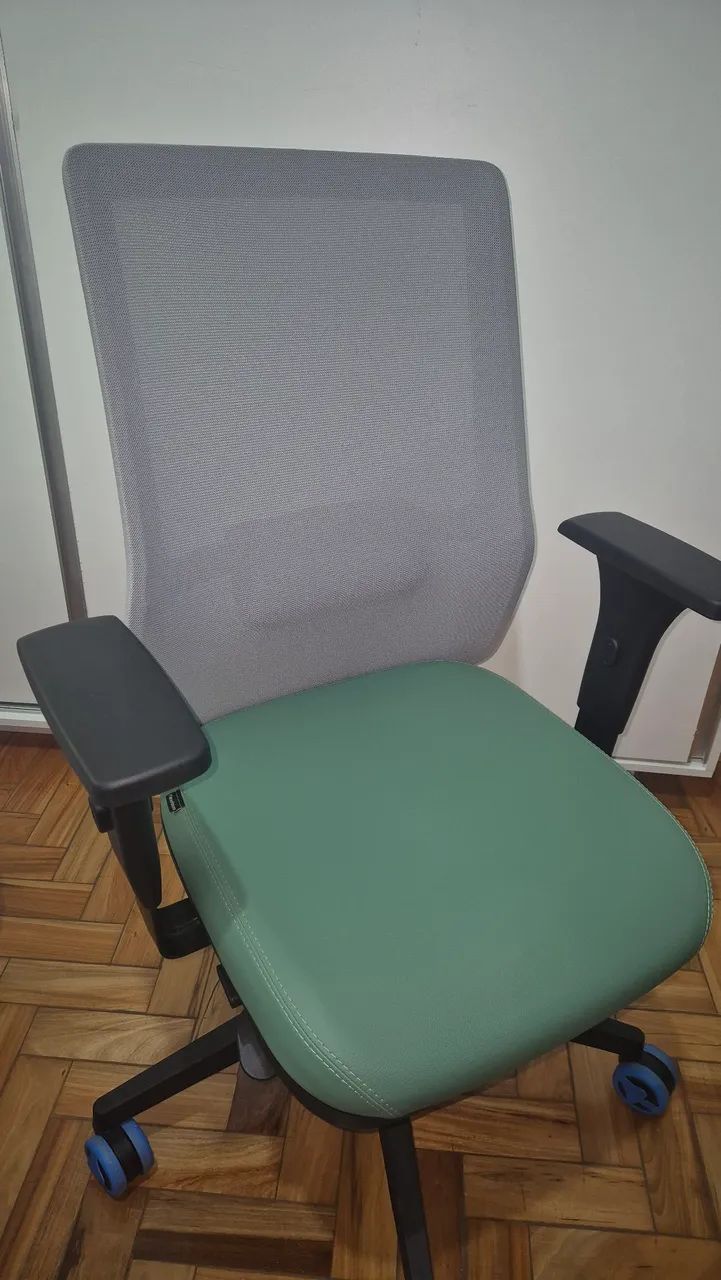 Cadeira Ergonômica Fleform City