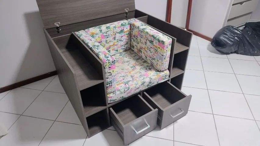 Poltrona Porta Livros com Baú - Foto 5