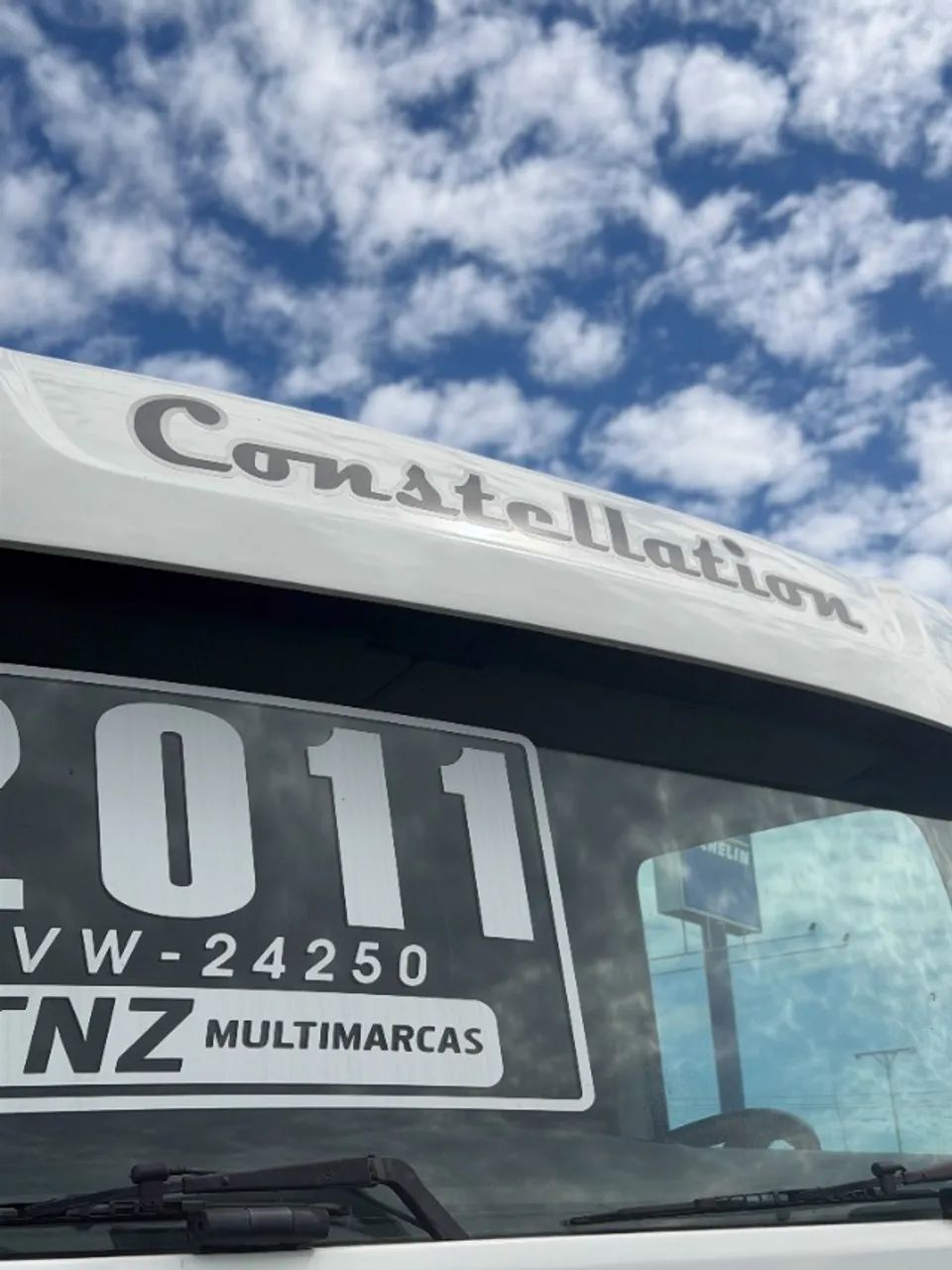VW COSTELLATION 24-250  6X2  2011 - Foto 4