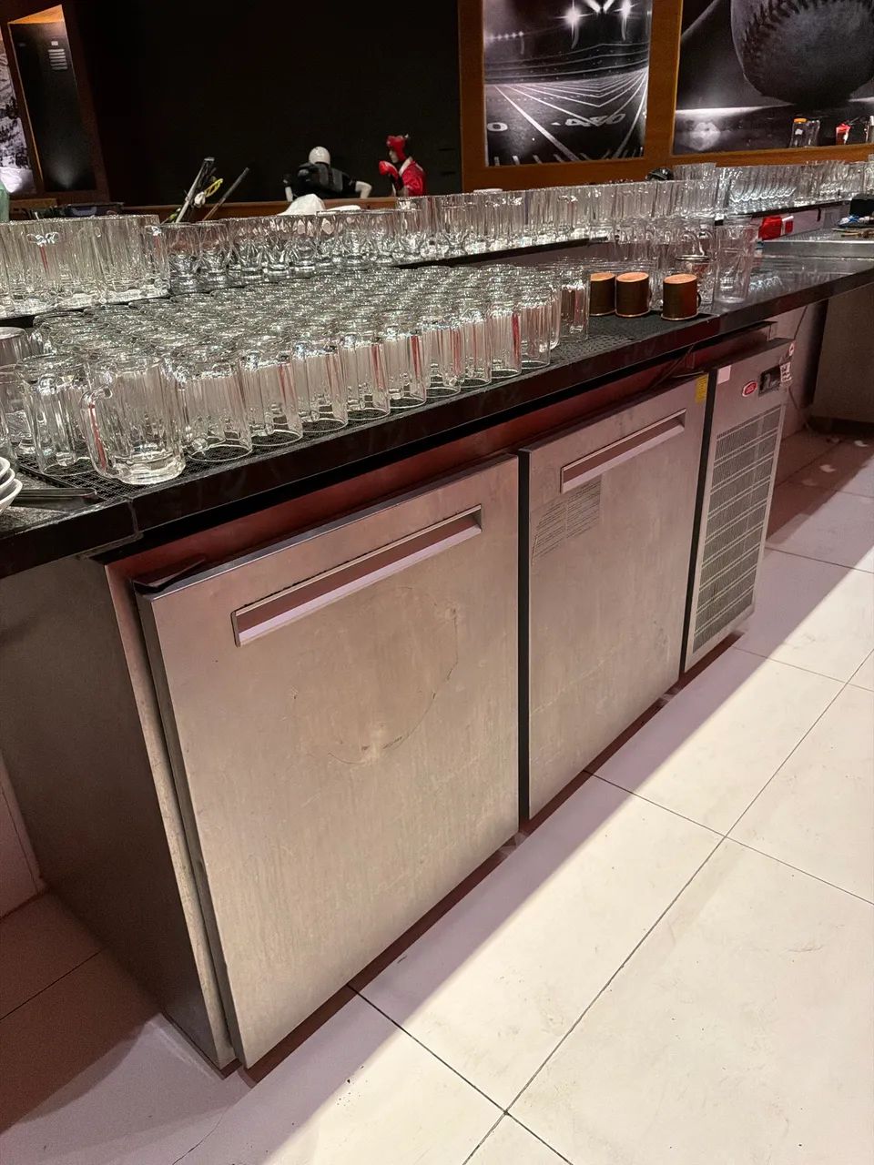Balcão para barris de chopp