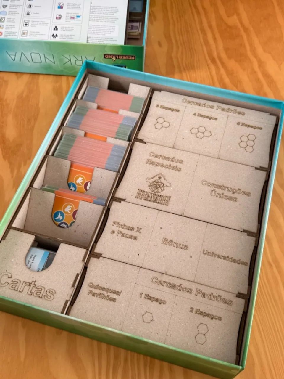 Ark Nova + Cartas com sleeves + Soft Insert Paraná - Foto 4