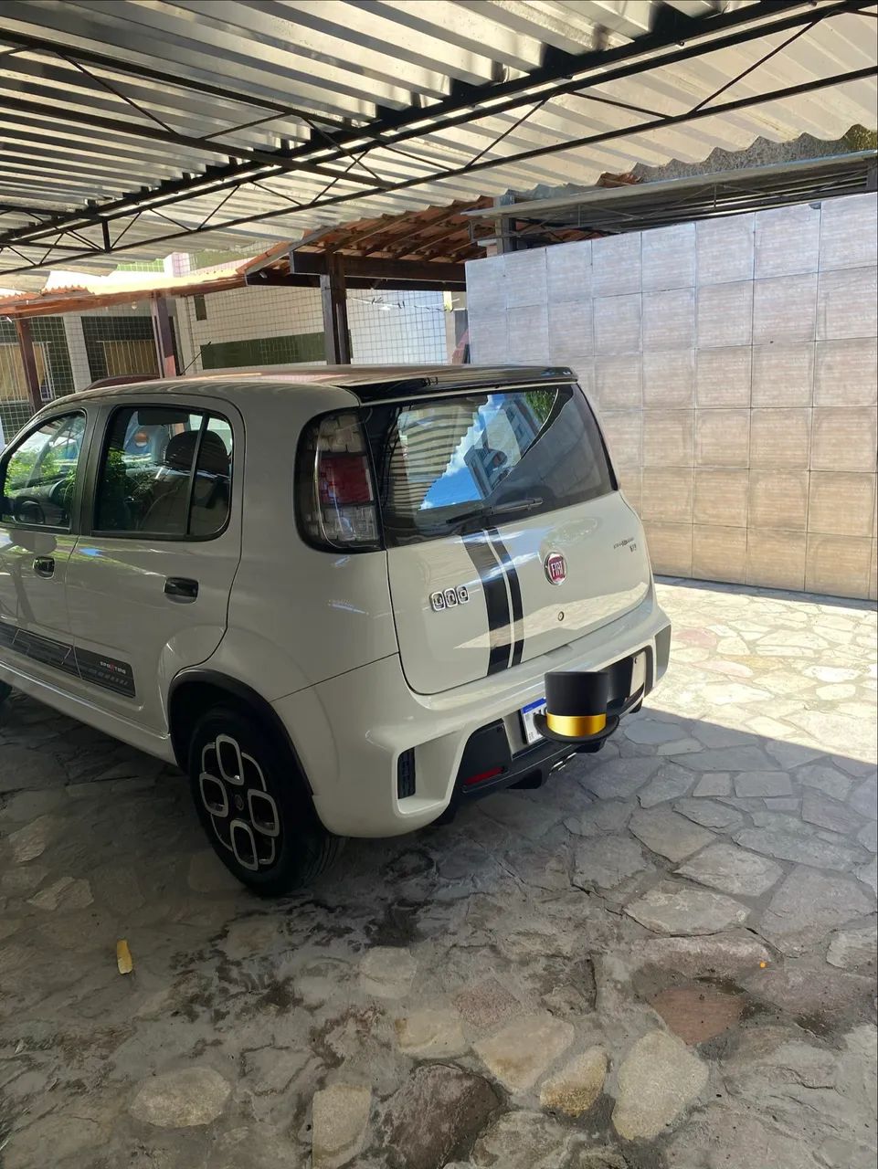 Fiat Uno Sporting Dualogic 1.4 EVO Flex 8V 4P 2015 - Foto 5