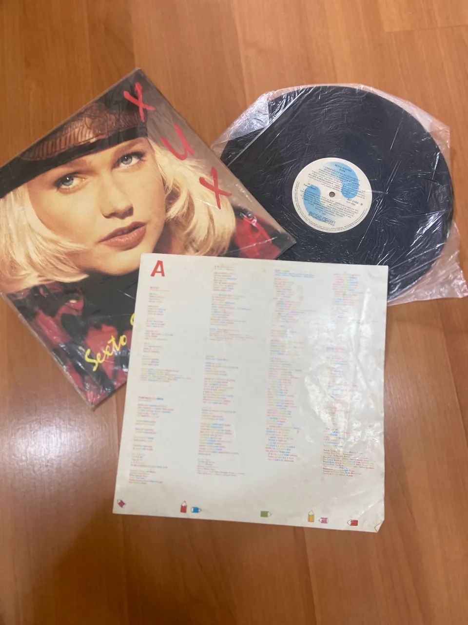 Discos Vinil Xuxa - Xou da Xuxa Sete e Sexto Sentido - Foto 2