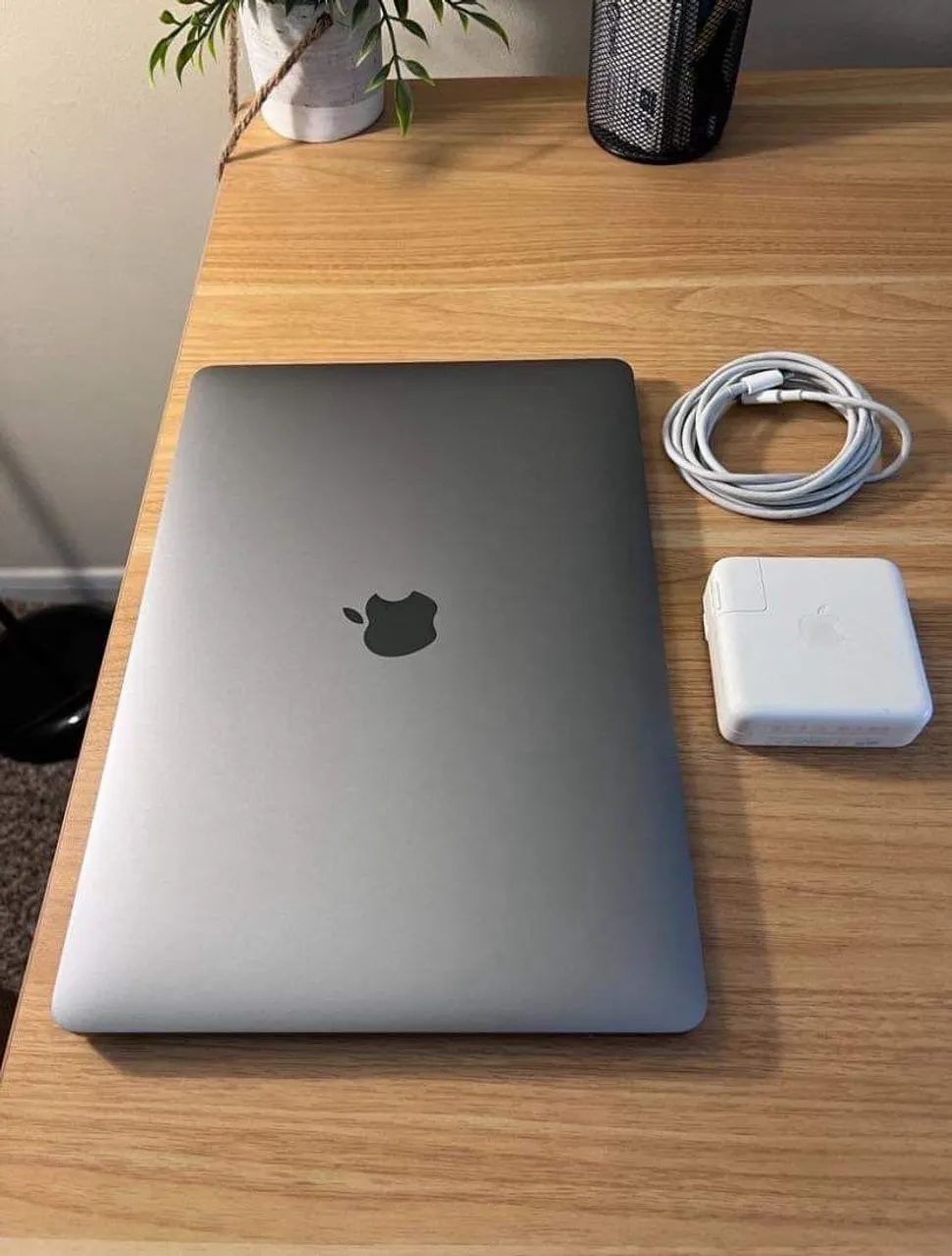 MacBook Pro Touch Bar  - Foto 2