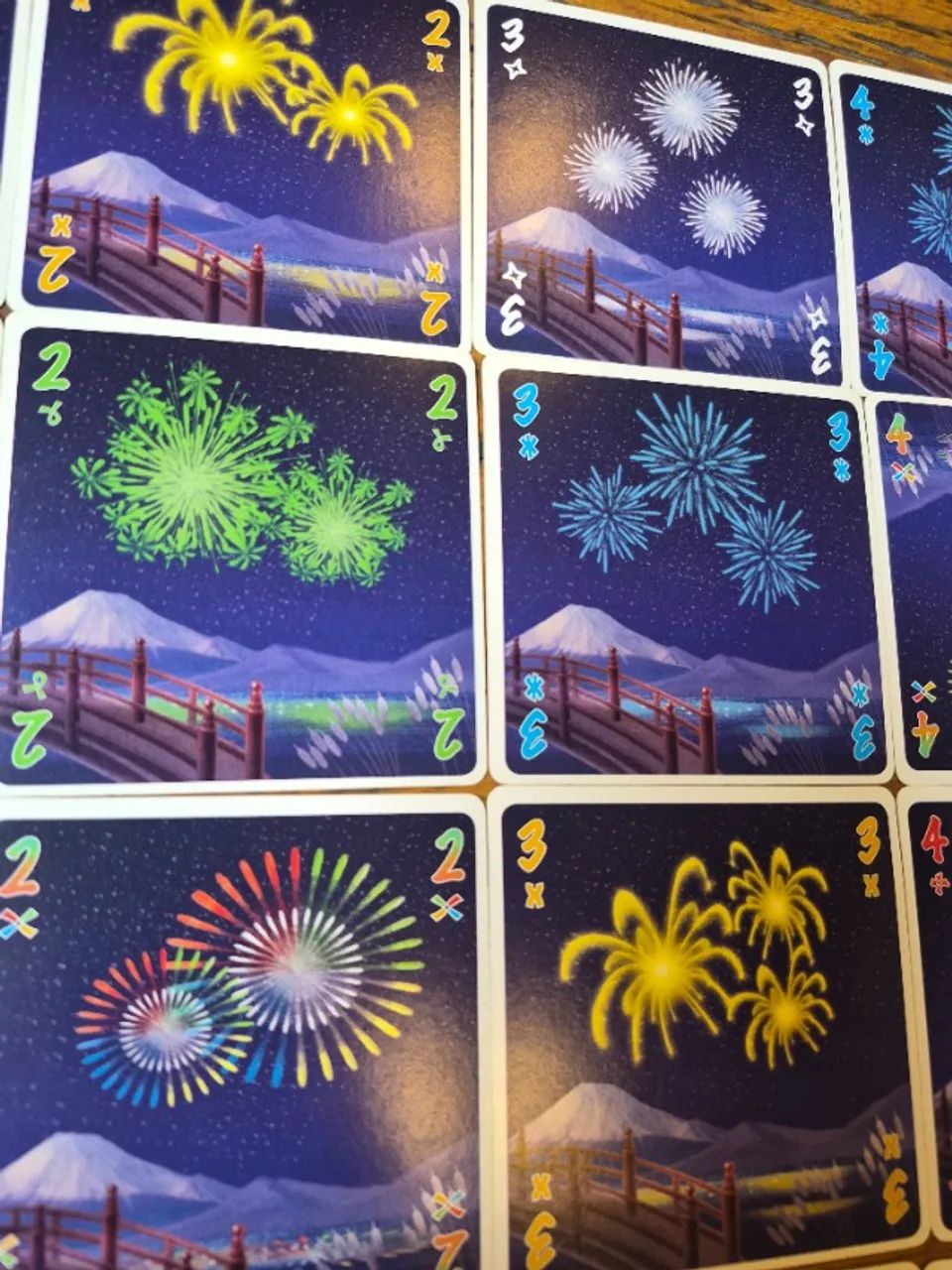 Hanabi - Jogo de Cartas Cooperativo - Brinquedos e Jogos - Embaré