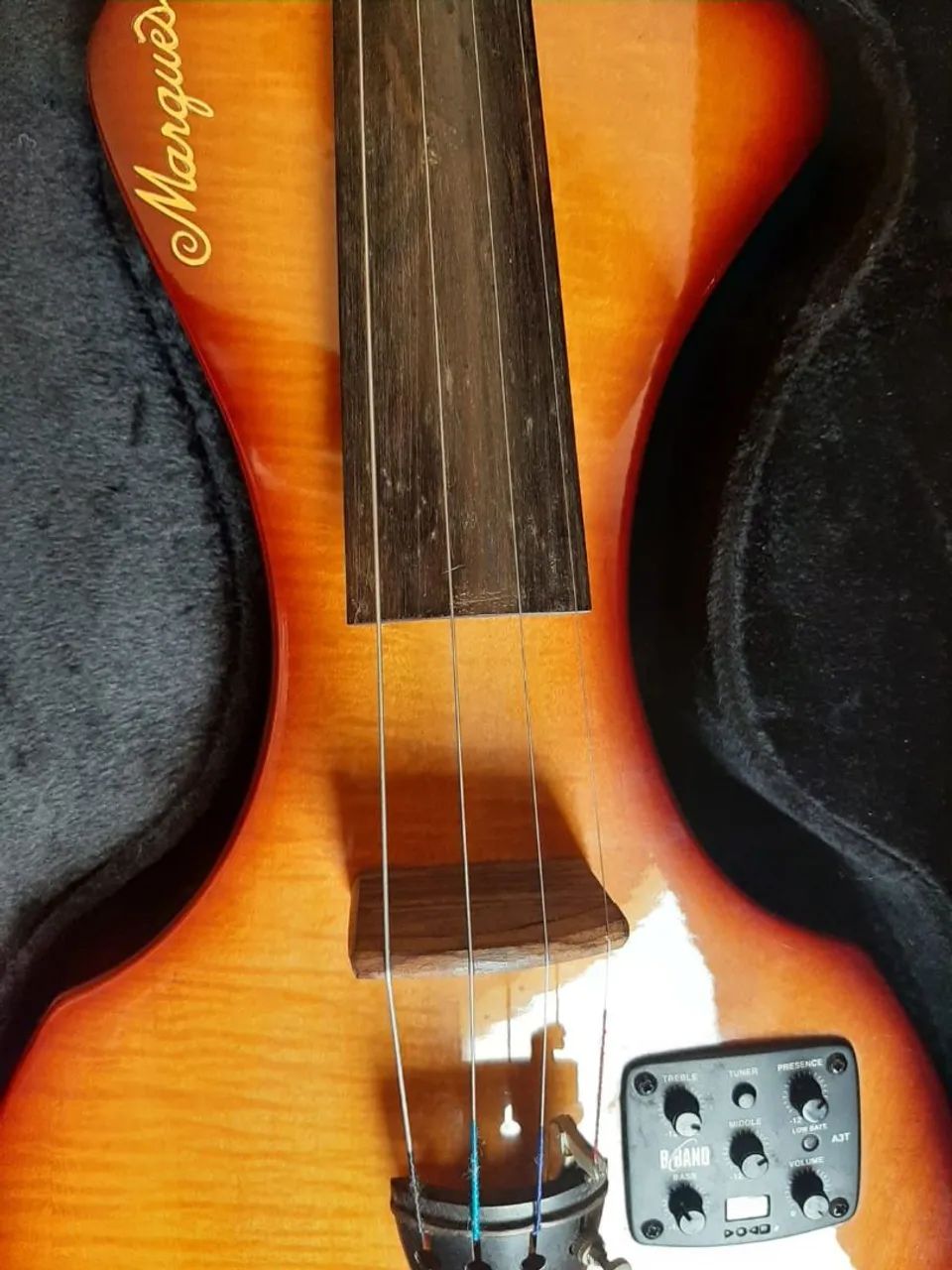 VIOLINO ELÉTRICO MARQUES. "TROCO".