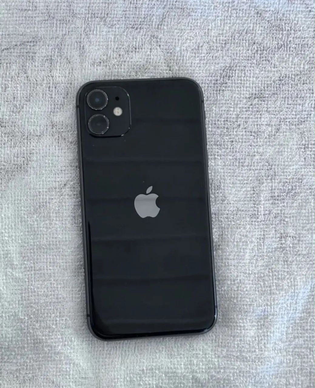 iPhone 11 - 64GB