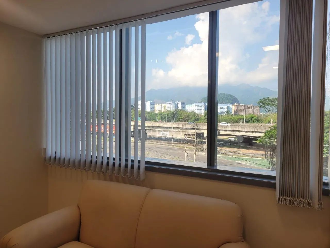 Sala em Barra da Tijuca - Rio de Janeiro - Foto 4