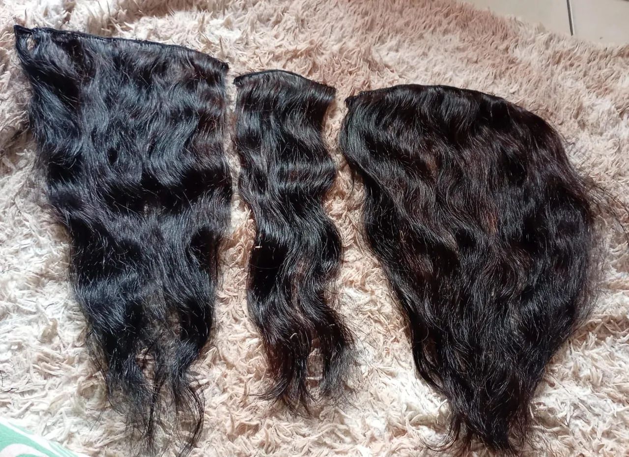 Cabelo humano  em tela  - Foto 3