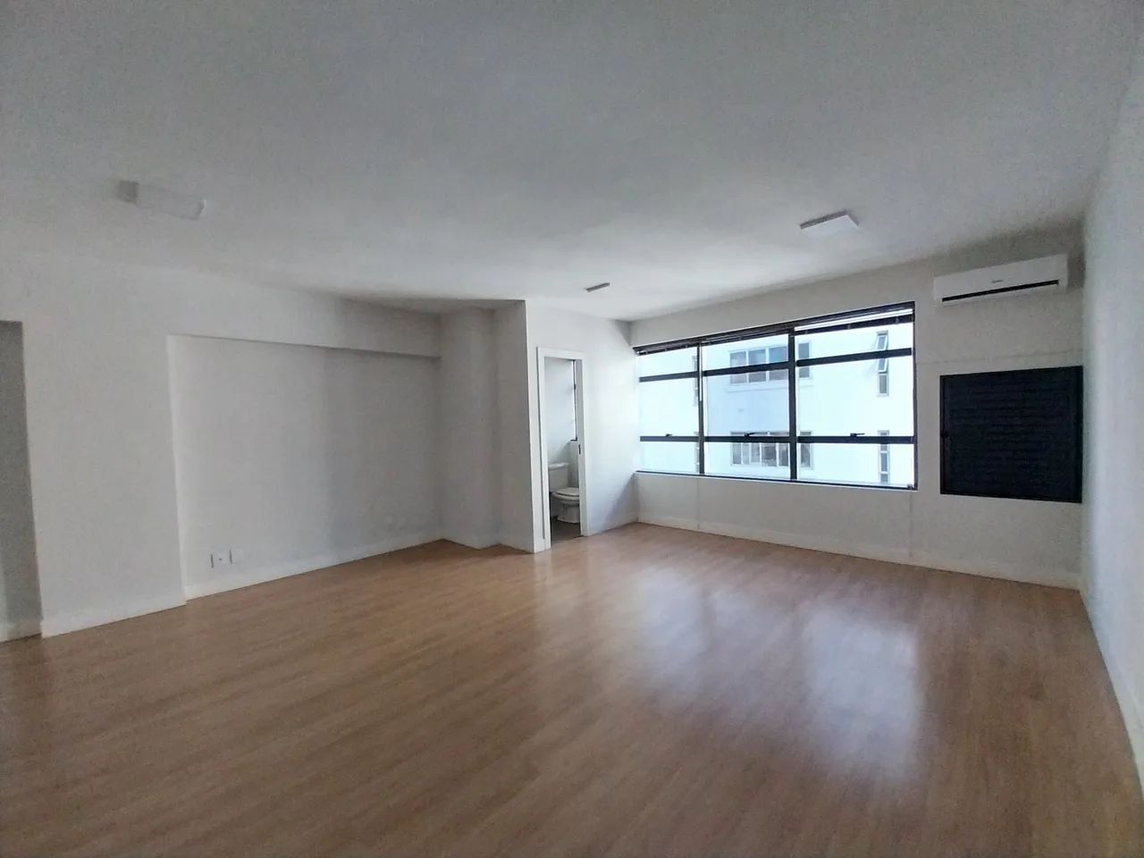 Sala Comercial para Alugar no Centro de Criciúma-SC - Foto 4