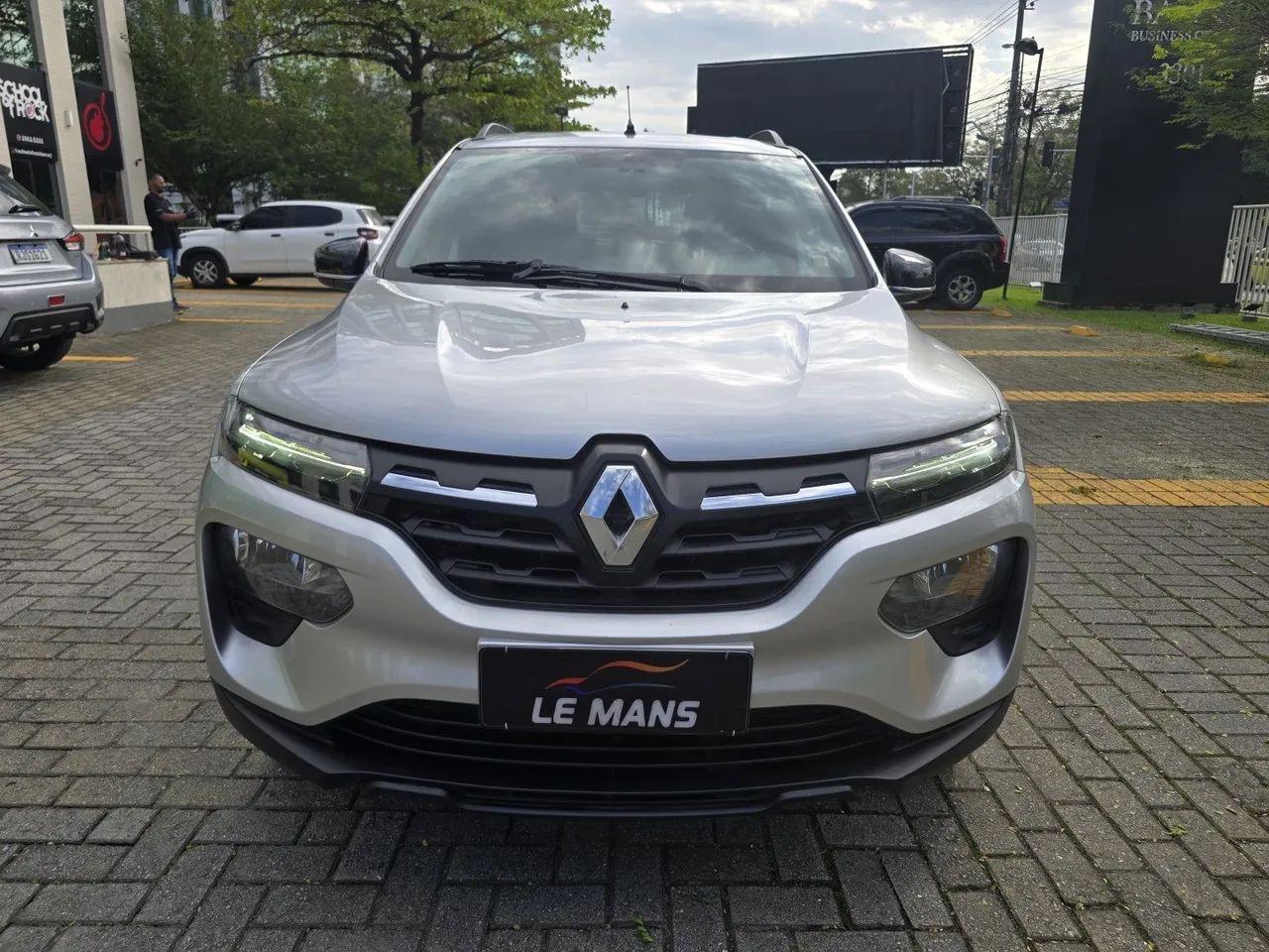 Renault Kwid 1.0 Intense 2023 - Foto 2