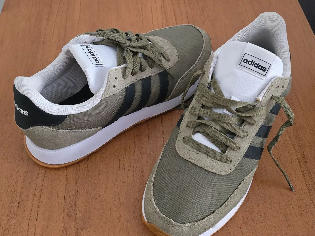 TÊNISS ADIDAS VERDE  - Foto 3