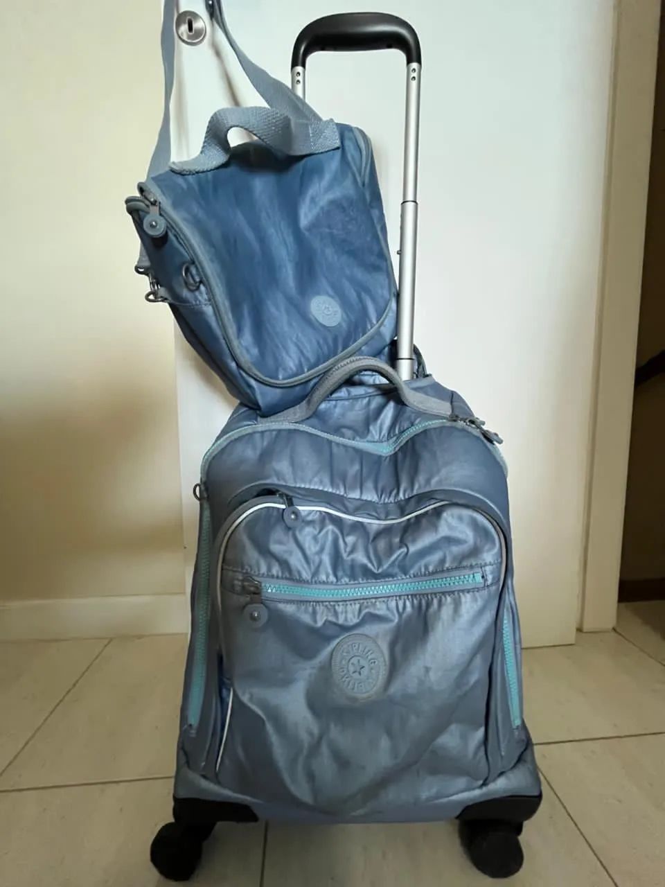 Mochila e lancheira kipling 