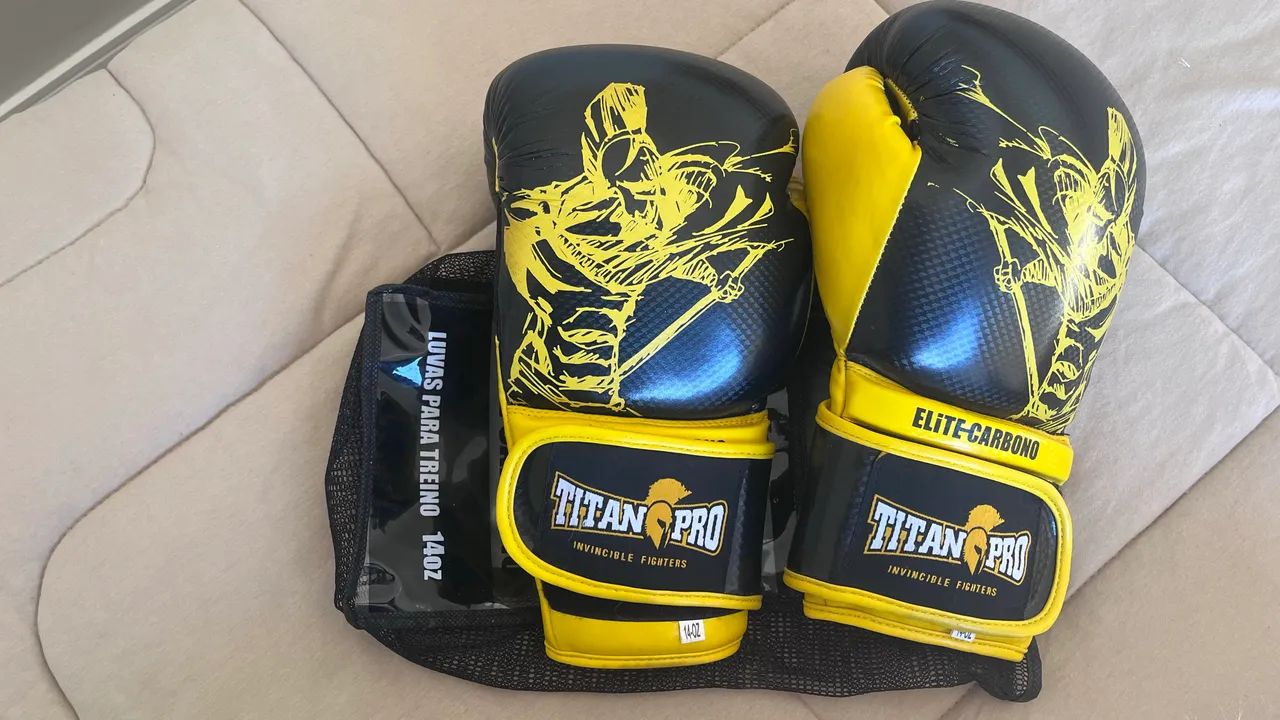 Luvas de boxe/ Muay Thai- Titan Pro Elite Carbono