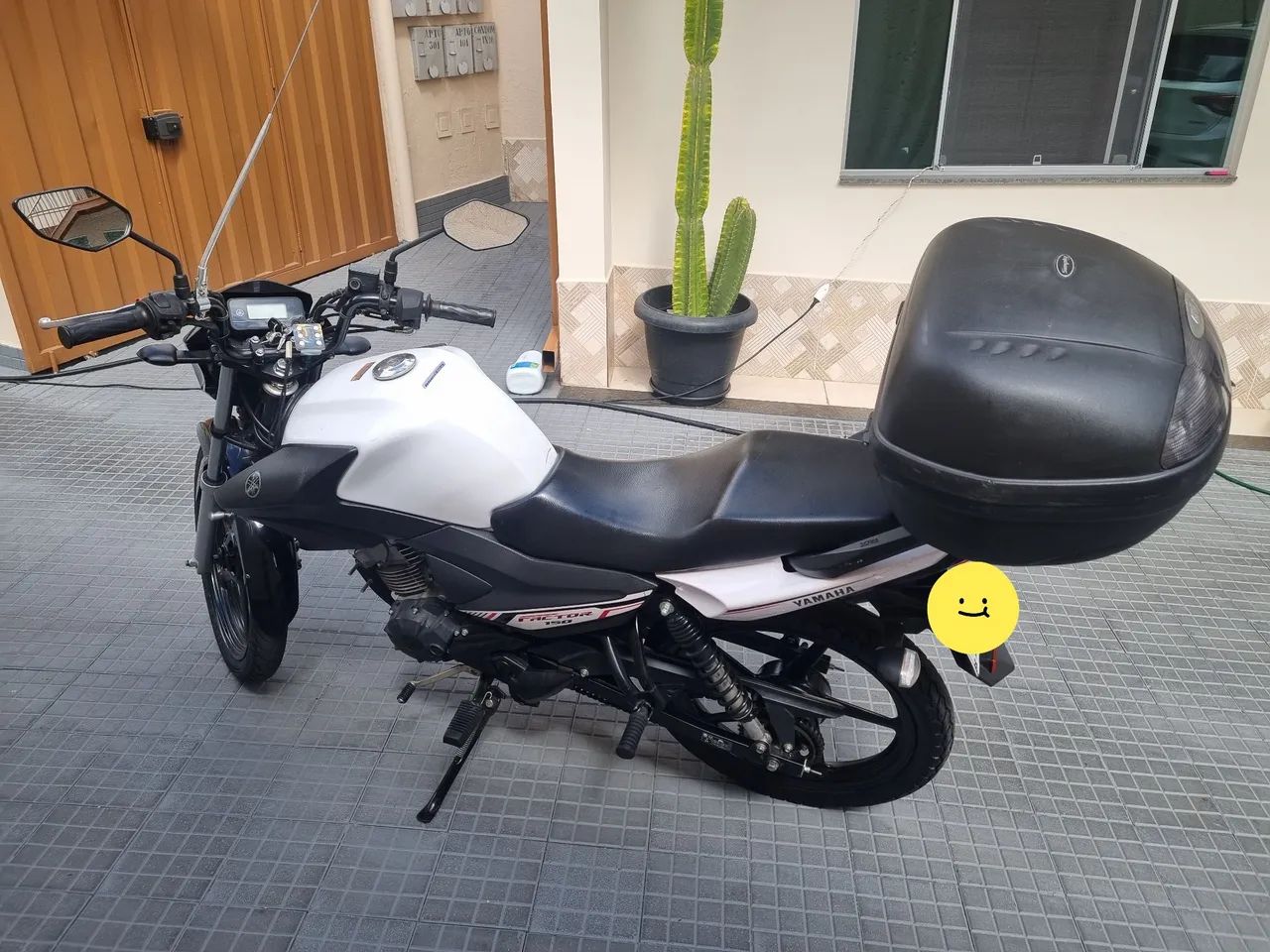 Yamaha Factor 150 2022/2023 com baú  - Foto 2