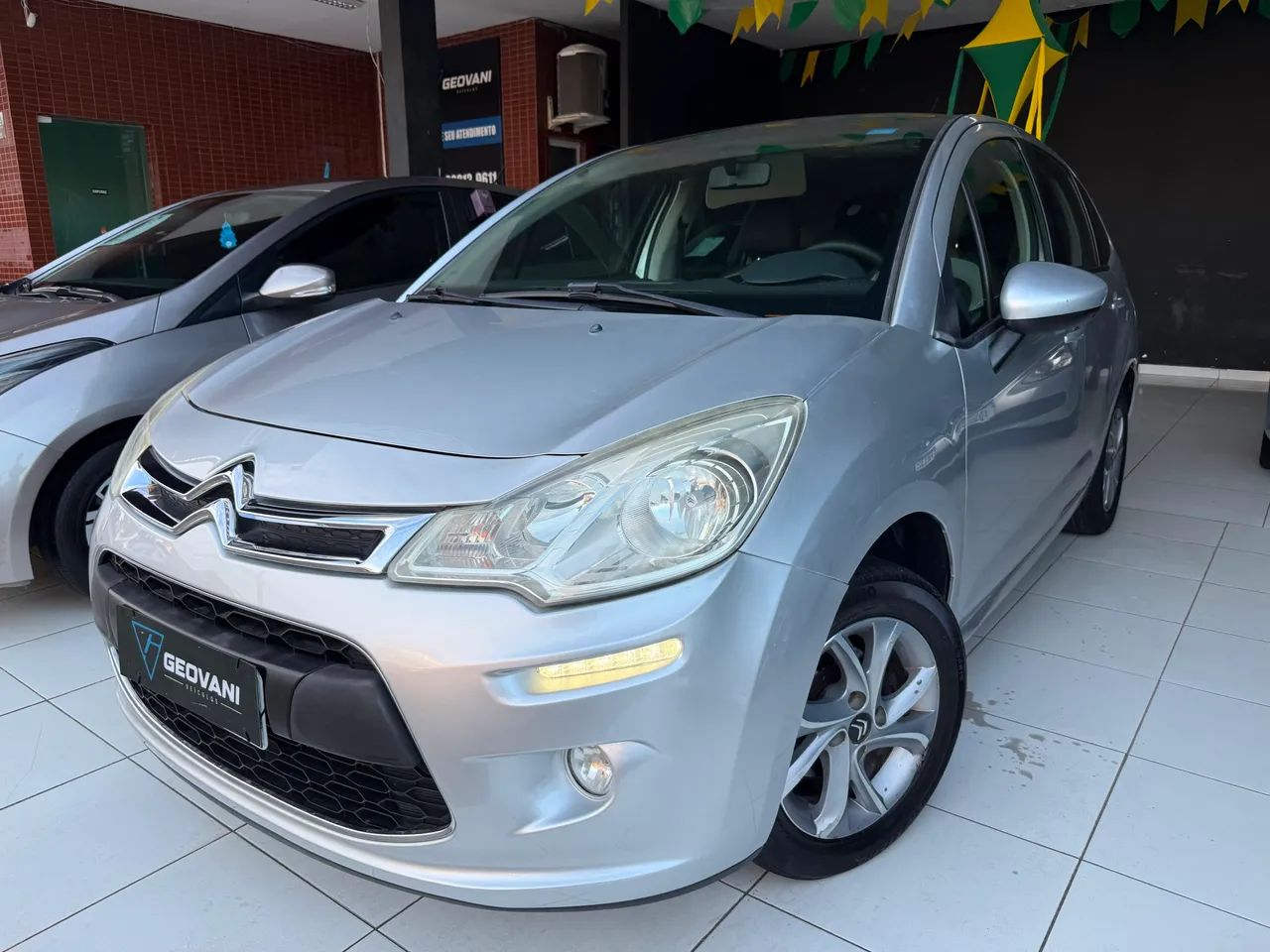 Citroën C3 C3 Tendance 1.5 Flex 8V 5p Mec. 2013