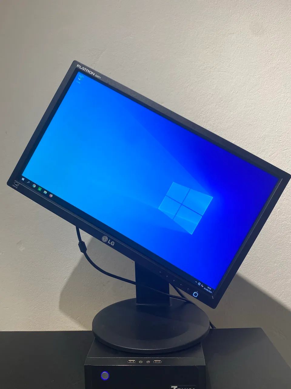 Monitor  - Foto 2