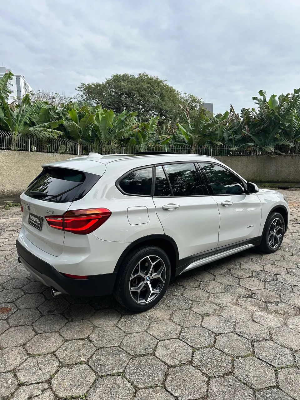 BMW X1 Sdrive 20I X-line 2.0 TB Active Flex 2018