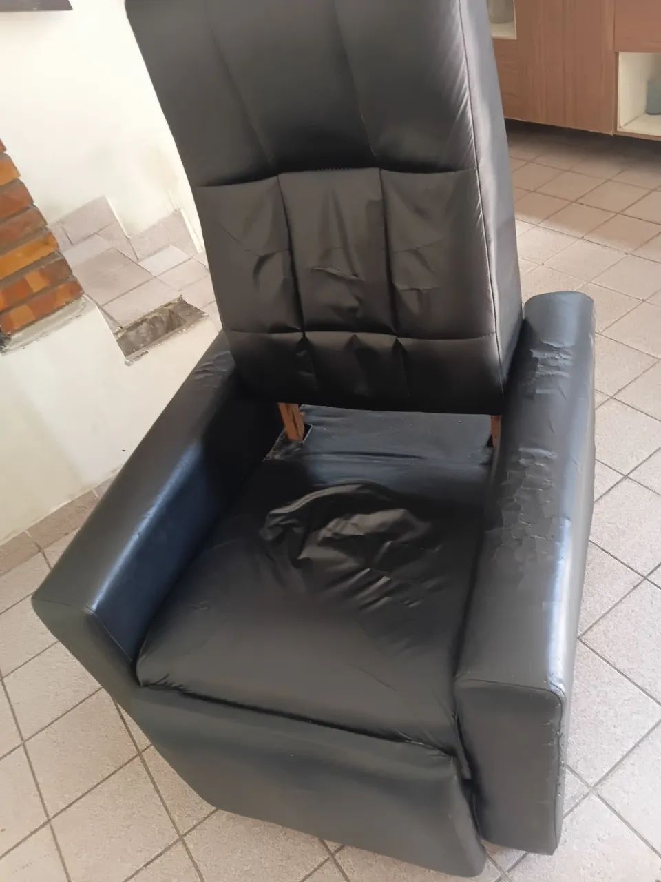 Vende-se cadeira do papai 