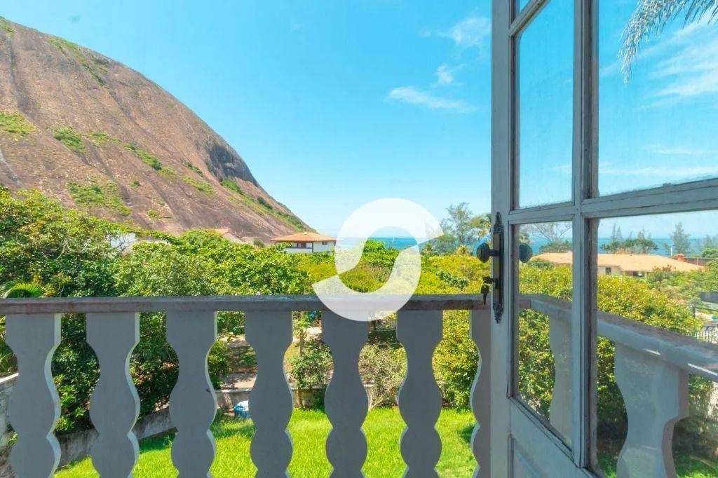 Casa em Itacoatiara - R$ 5.800.000,00